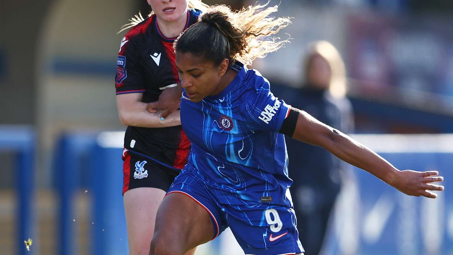 的对方后卫 的对方后卫